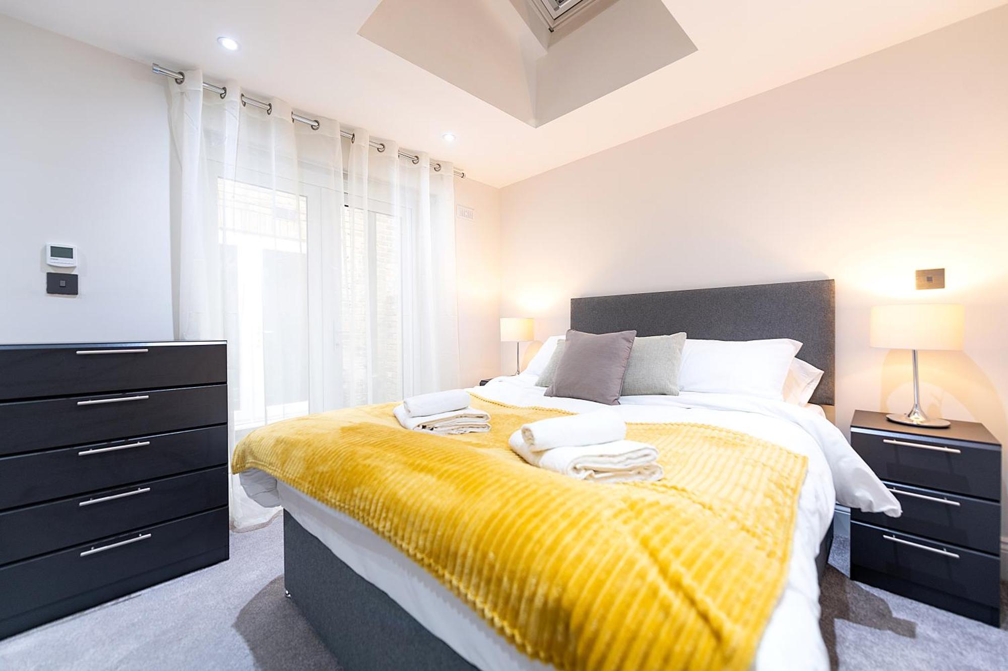 Ealing Residency Aparthotel London Exterior photo